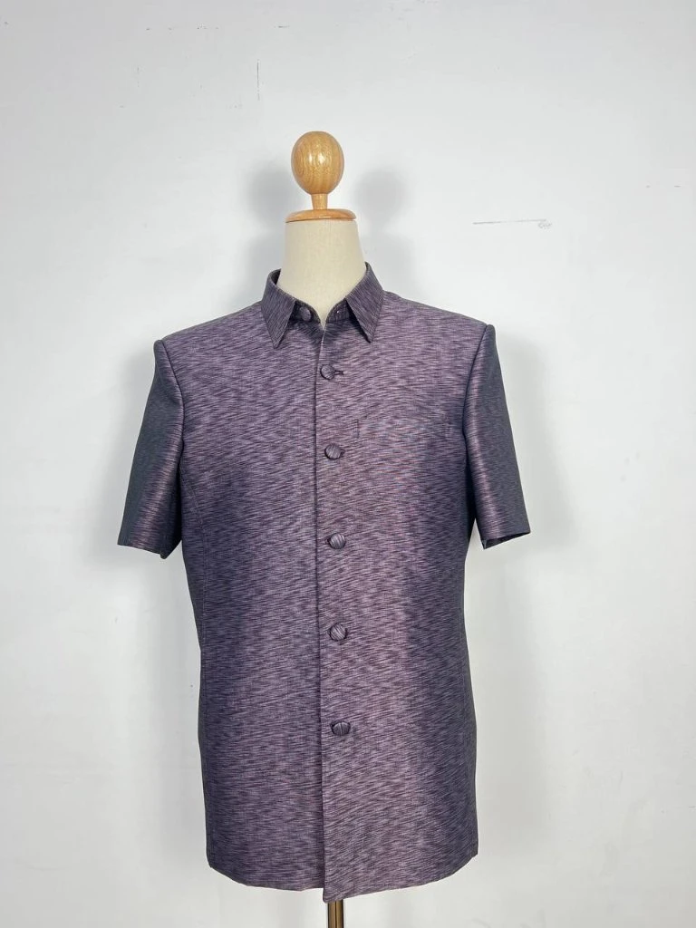 រូបភាពផលិតផល Men Shirt ពី ក្រុមហ៊ុន ខេអឹម ថិចស្តាយ