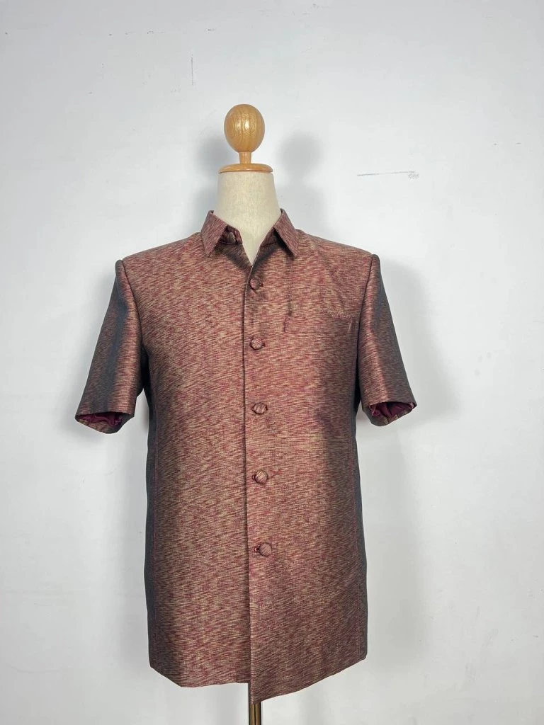 រូបភាពផលិតផល Men Shirt ពី ក្រុមហ៊ុន ខេអឹម ថិចស្តាយ