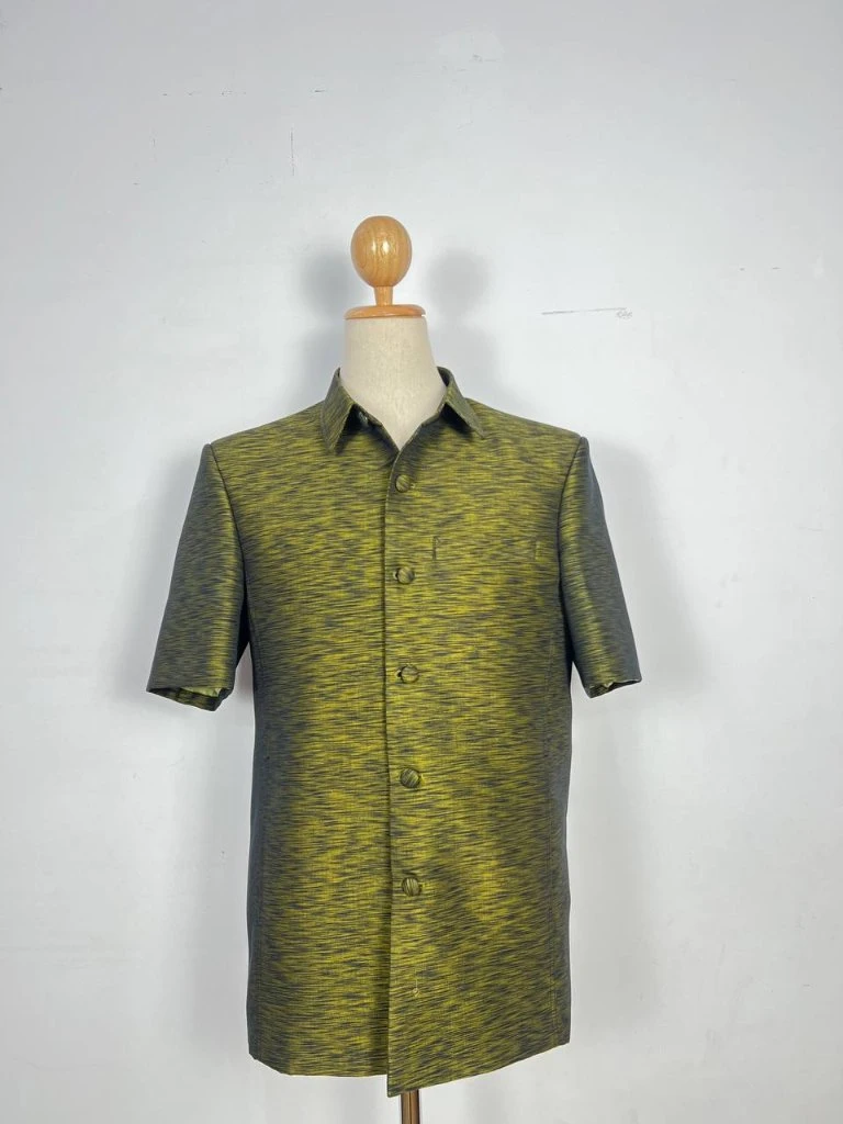 រូបភាពផលិតផល Men Shirt ពី ក្រុមហ៊ុន ខេអឹម ថិចស្តាយ
