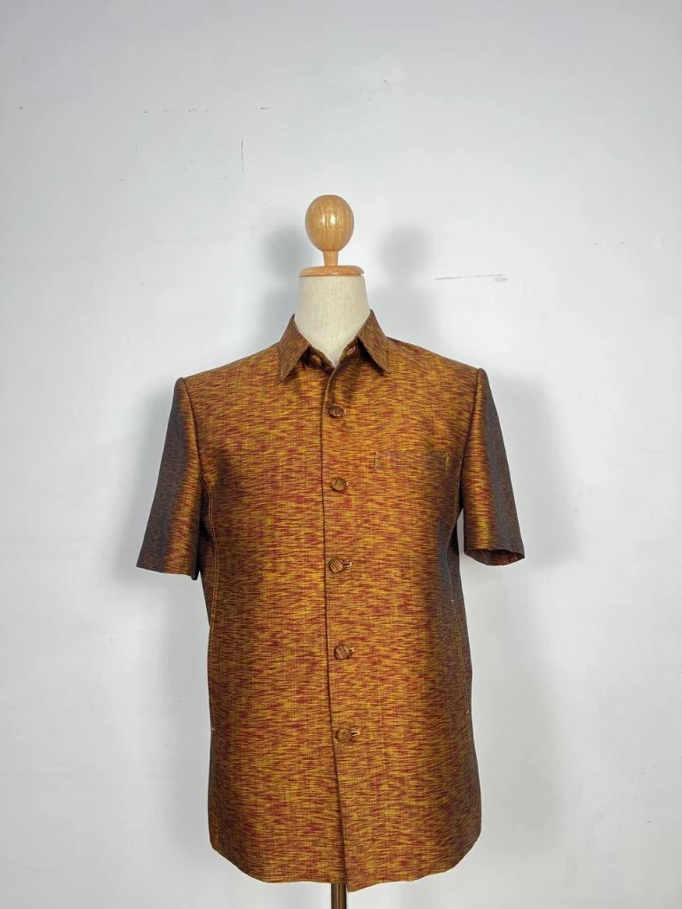 រូបភាពផលិតផល Men Shirt ពី ក្រុមហ៊ុន ខេអឹម ថិចស្តាយ