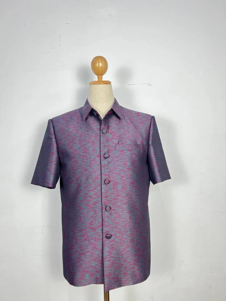 រូបភាពផលិតផល Men Shirt ពី ក្រុមហ៊ុន ខេអឹម ថិចស្តាយ